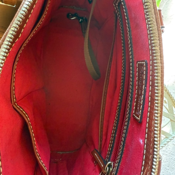 Dooney & Bourke Pebble Grain Zip Zip Satchel - Caramel Top Handle - Picture 10 of 11